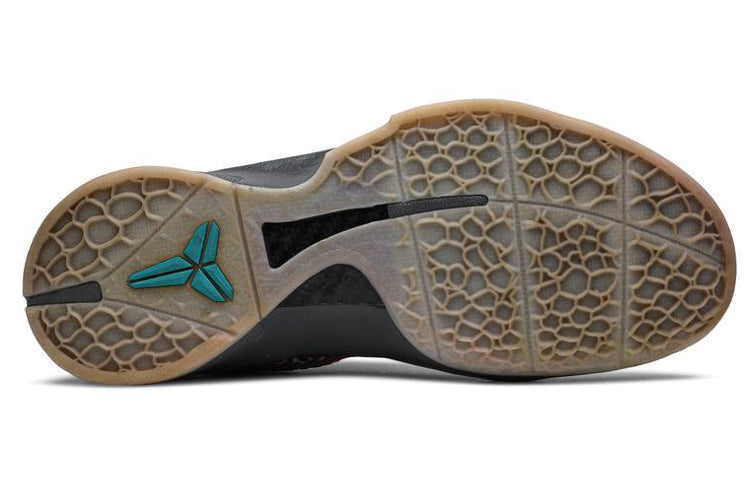 Nike Zoom Kobe 6 Protro “3D Hollywood”